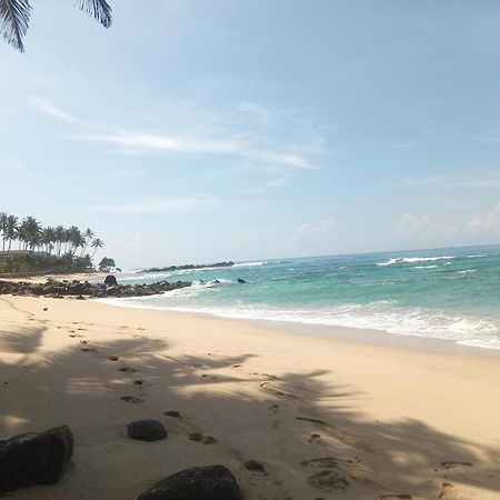 Sooriya Villa Talpe Exterior photo