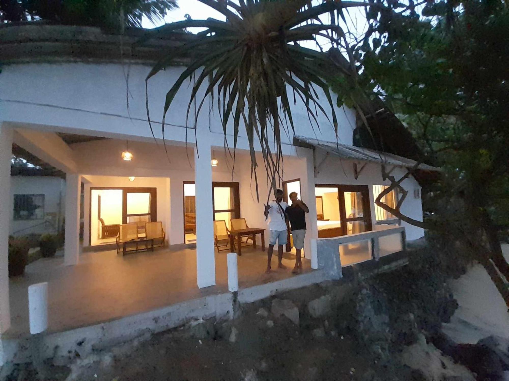 Sooriya Villa Talpe Exterior photo
