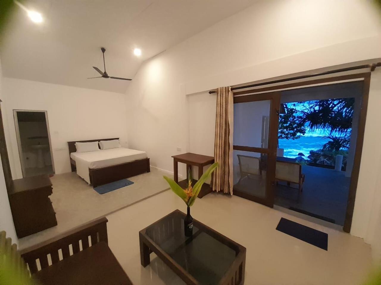 Sooriya Villa Talpe Exterior photo